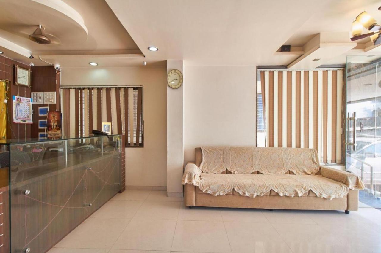 Hotel Jain Residency Shirdi Buitenkant foto
