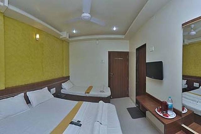 Hotel Jain Residency Shirdi Kamer foto